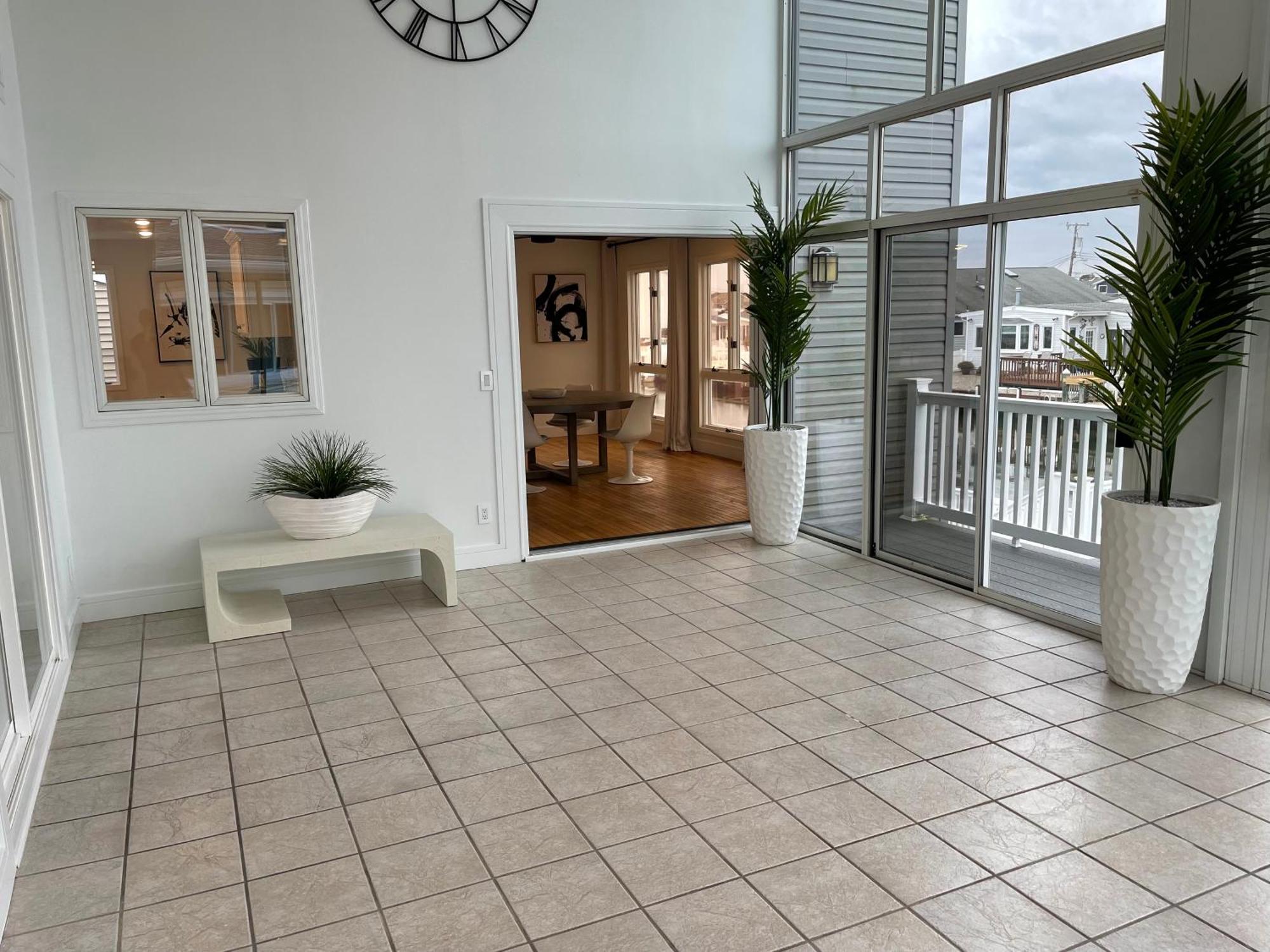 Waterfront Home In Brick With Swimming Pool Access Shore Acres ภายนอก รูปภาพ